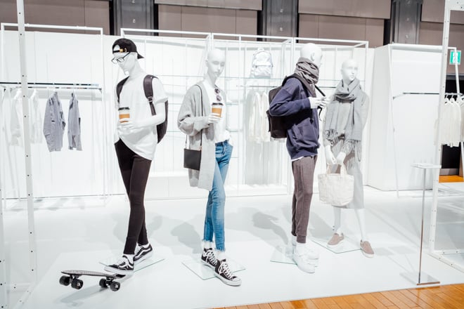 展示会　マネキン 婦人フレキシブルマネキン（ウレタン可動式）SM0532 ブラック